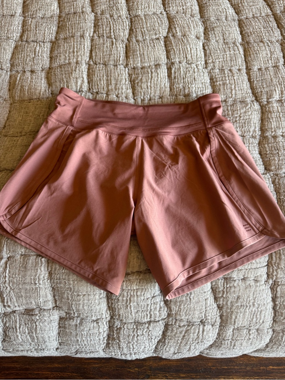 Free Fly Apparel Women’s Bamboo-Lined Breeze Short 6”